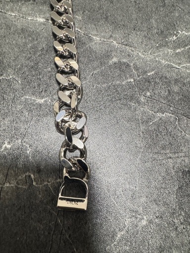 DIOR ブレスレット新品
