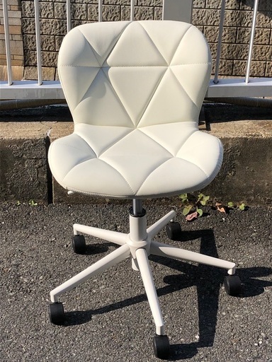 (ジM-182)ニトリ 椅子 オフィスチェア ¥3,850(税込み)