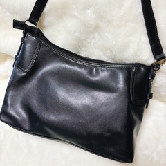 軽量 ショルダーバッグ の画像