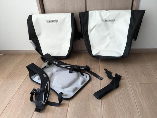 ORTLIEBサイドバッグおよびキャリングシステム