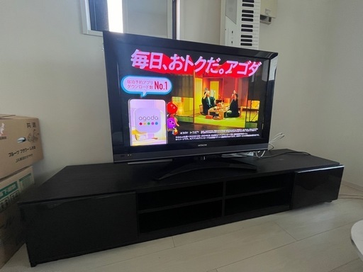 テレビ台　収納
