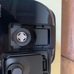 伊勢崎店【現状品】gi11‐13  RC－5XT　IH炊飯器  TOSHIBA  東芝23年製  キッチン家電  最大炊飯容量0.54Ⅼ  黒  ※通電確認済みの画像