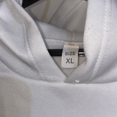 チェンソーマンコラボパーカーの画像