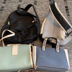 女児ミッキーワンショルダー、リュック他バッグ4点セットの画像