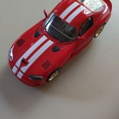 ダッヂ  VIPER  GTS   1/18  モデルカーの画像