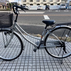 【26インチ自転車】美品❗️変速なし　リヤタイヤ、前カゴ、鍵新品❗️若林自転車　膳所店　SALE中❗️の画像