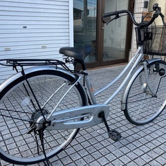 【26インチ自転車】美品❗️変速なし　リヤタイヤ、前カゴ、鍵新品❗️若林自転車　膳所店　SALE中❗️の画像