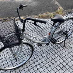 【26インチ自転車】美品❗️変速なし　リヤタイヤ、前カゴ、鍵新品❗️若林自転車　膳所店　SALE中❗️の画像