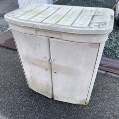 ★ プラスチック ロッカー 物置 H87xW84xD54cm