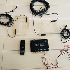 4チューナー×4アンテナ　車載用デジタルTVチューナー TOSH...