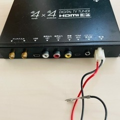 4チューナー×4アンテナ　車載用デジタルTVチューナー TOSHIBA製の画像