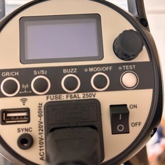 GODOX SK400II スタジオフラッシュ内蔵 Godox 2.4G Xシステム モデル撮影、物撮り最適2台価格の画像