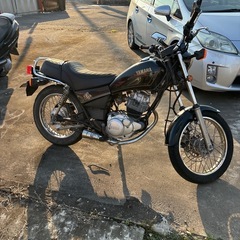 ヤマハ　SR125 4WPの画像