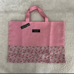 ローラアシュレイ レッスンバック・シューズケースの画像