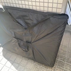 サロン向け折りたたみベッドの画像