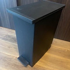 両開きダストボックス L（27L） ブラック ゴミ箱 後輪キャス...