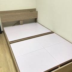 受け渡し者決定致しました。セミダブル ベッドフレームのみ コンセ...