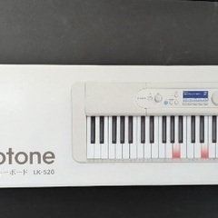 casio 電子ピアノ　光かる鍵盤　LK-520 SUZUKIの画像