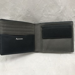 ⭐︎ドリーム2号館⭐︎ Aquascutum 二つ折り財布/紺の画像