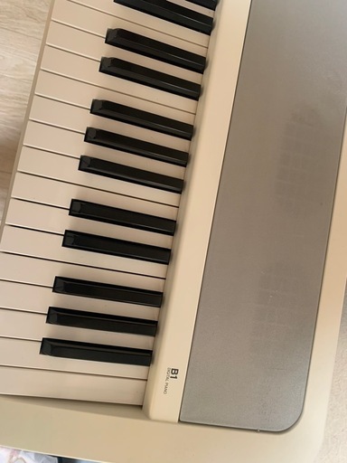 【引き取り先決定しました】電子ピアノ88鍵KORG B1モデル2019年製