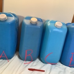 ☺️注意残りB1個の値段　灯油容器　灯油タンク　ポリタンク　18L 