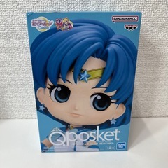 セーラームーン　フィギュア【b】