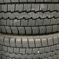 早い物勝ち格安バリ溝ダンロップ175-75-15LTスタッドレスタイヤの画像