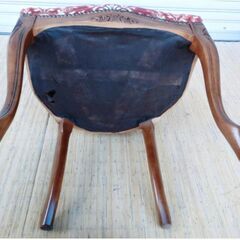 ③アンティーク調　ダイニングチェア　猫脚　木製　重厚感　クラシック レリーフ ロココ様式 サロンチェア　インテリア おしゃれ　レトロの画像