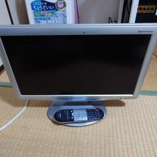 シャープ薄型液晶カラーテレビ‼️19インチ‼️