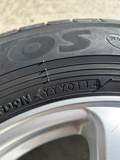 値下げしました pcd100 4穴 15インチ ホイール195/65r15