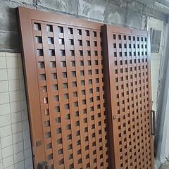 玄関ドア　定価５０万以上の画像