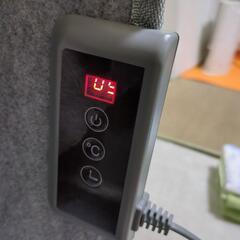 デスク足元ヒーター 折りたたみパネルヒーター AYK-020の画像