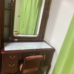 ヴィンテージドレッサー