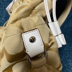 美品coachリュック
の画像