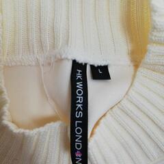 オーバーサイズ　トップスの画像