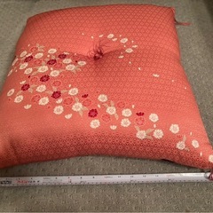 (５枚セット未使用)西川座布団の画像