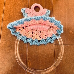 未使用、おそらく手作りのタオルかけの画像