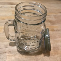 ガラス製マグカップ