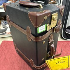 ジモティ来店特価!!　　スーツケース　ERC　ブラック　　J-1...