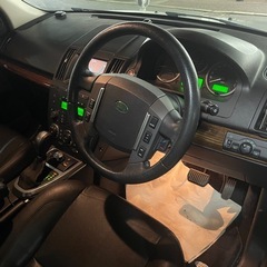 ご成約となりました！ありがとうございます！不具合なし！大切に乗られてきた車両です！22年　綺麗！木曜日までの超得値！ホイール純正特注19インチ　ランドローバー　フリーランダー2 4WD 車検7年2月 ETCの画像