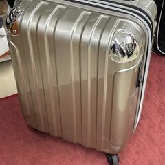 ジモティ来店特価!!　　キャリーバッグ　SKIPIO Ⅱ　　J-...