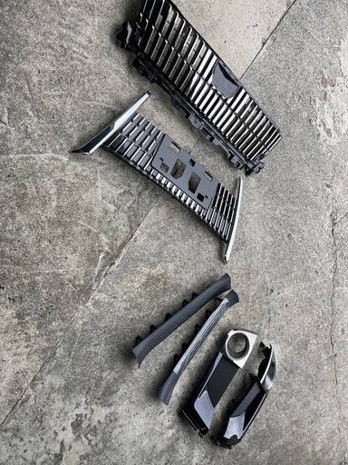 エスクァイアー前期グリル