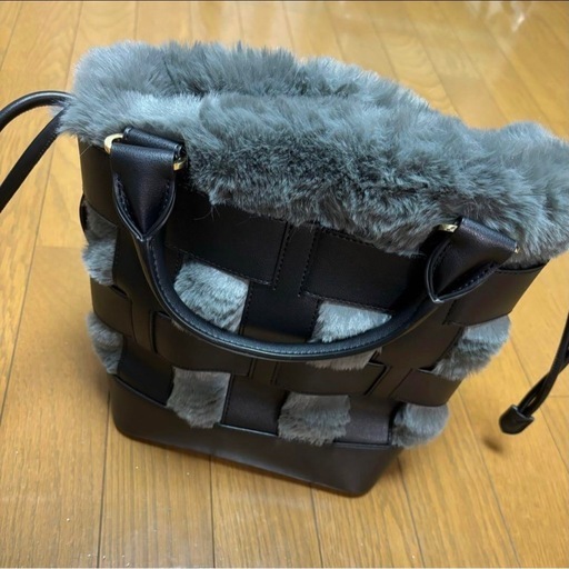 美品　DIANA かご×巾着ミックスバッグ