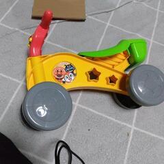 アンパンマンゴーゴーバギーの画像