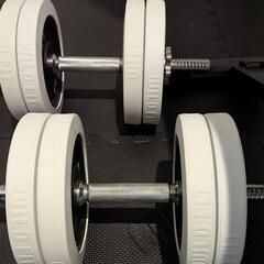 ダンベル60kg（30kg×2）とトレーニングベンチ