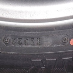 グッドイヤー　スタッドレス　ホイール付き175/70/14の画像