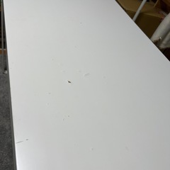 IKEA テーブルの画像