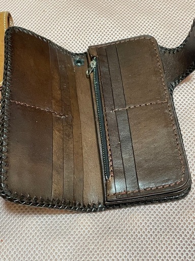 革の財布