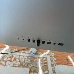 apple iMac 21.5inchの画像