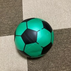 小さいボール